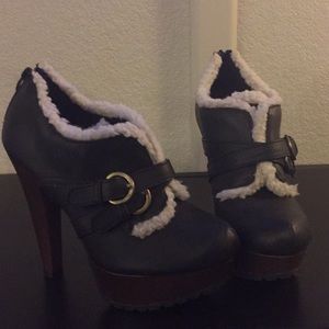 Charlotte Russe Brown leather booties size 6